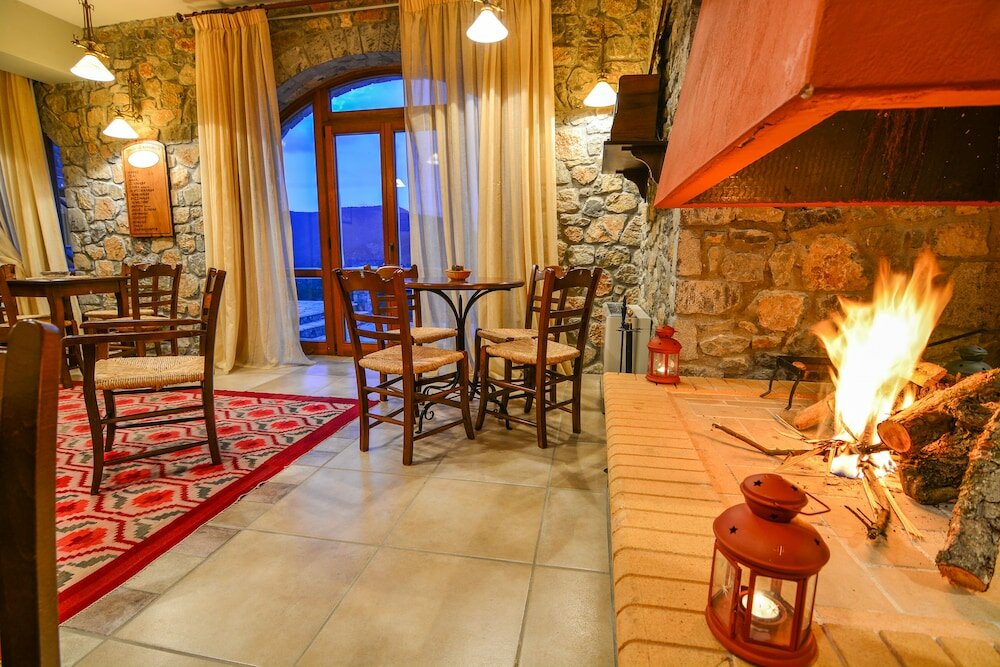 Фото Karyatis Resort