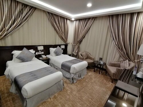 Гостиница Almaali Hotel в Джизане