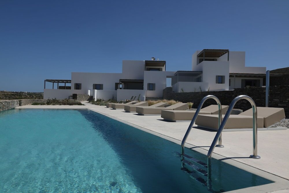 Фото Korfi de Milo