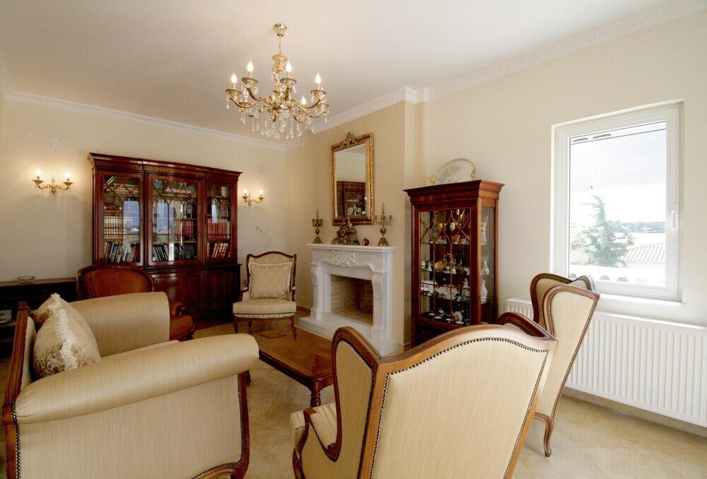 Фото Luxurious Villa Anthi