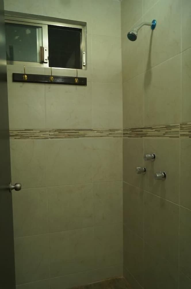 Фото Hostal Frida - Adults Only - Hostel