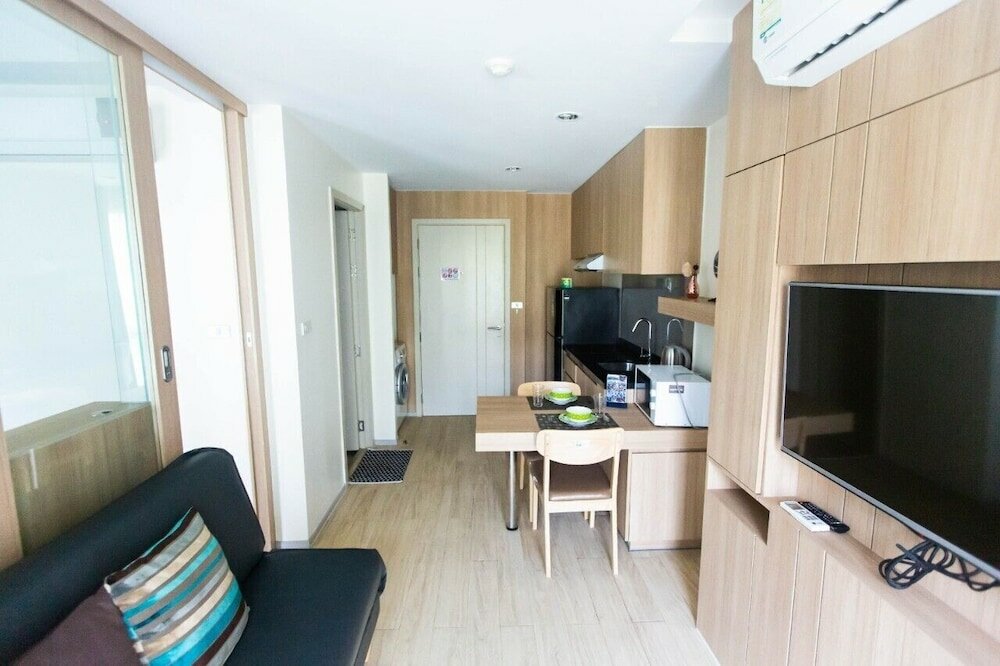 Фото The Chezz Condominium by Patsamon