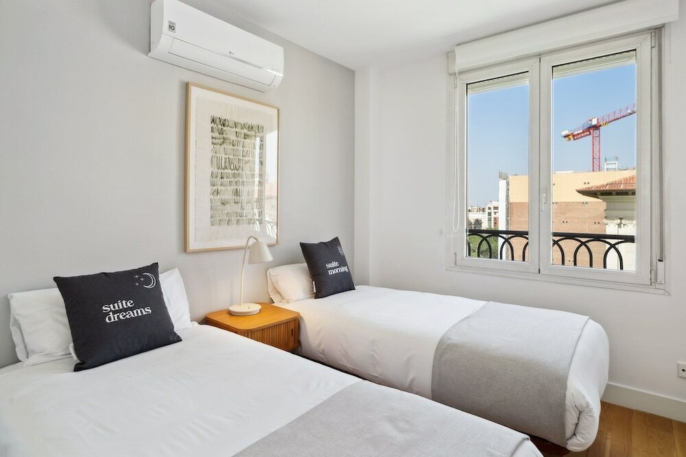 Фото Limehome Madrid Calle de Nuñez de Balboa