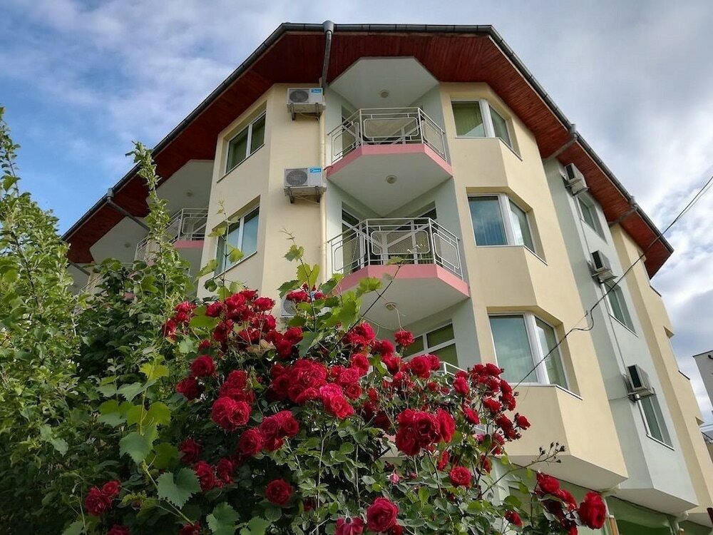 Фото Hotel Crystal