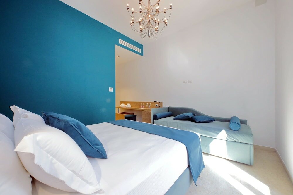 Фото Youroom Quattro Fontane - Rooms