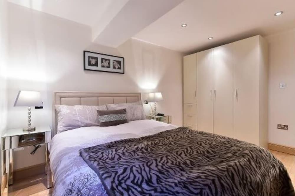 Фото 46 Harrington Gardens