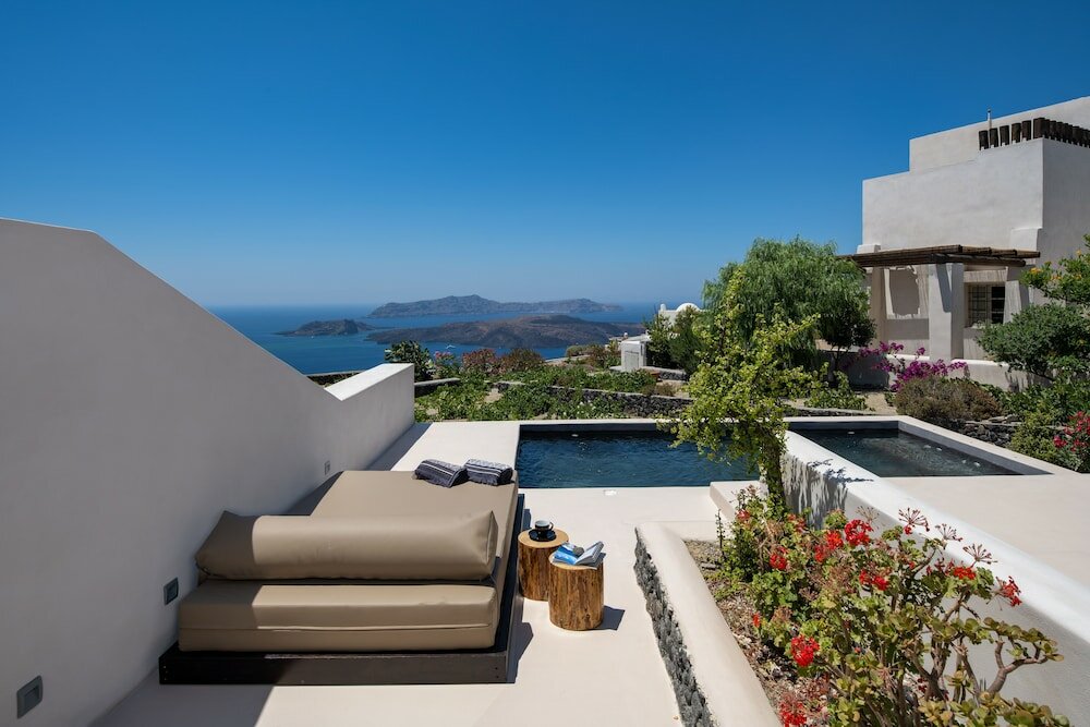 Фото Azanti Suites