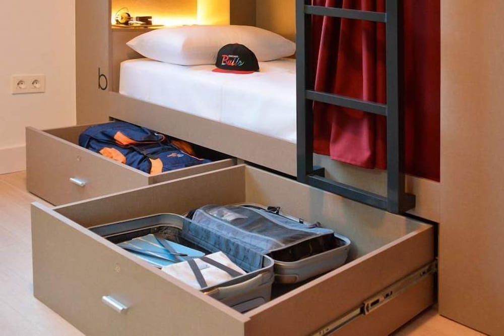 Фото Broz Hostel