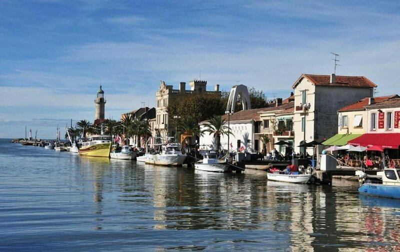 Гостиница Les Rives Du Lac в Ле-Гро-дю-Руа