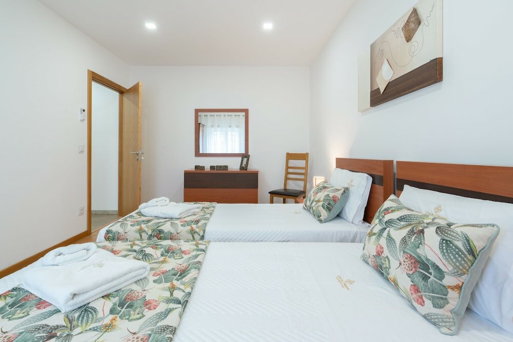 Фото Casa da Petisqueira 61 - Paredes-Oporto