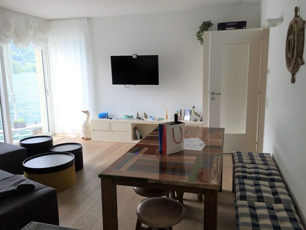 Фото Direct on Lugano Lake: Take a Swim From Your Villa