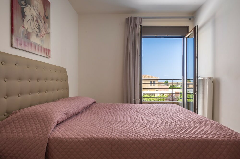 Фото Orange Tree Villas