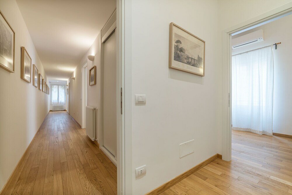 Фото Santa Maria Maggiore Exclusive Apartment