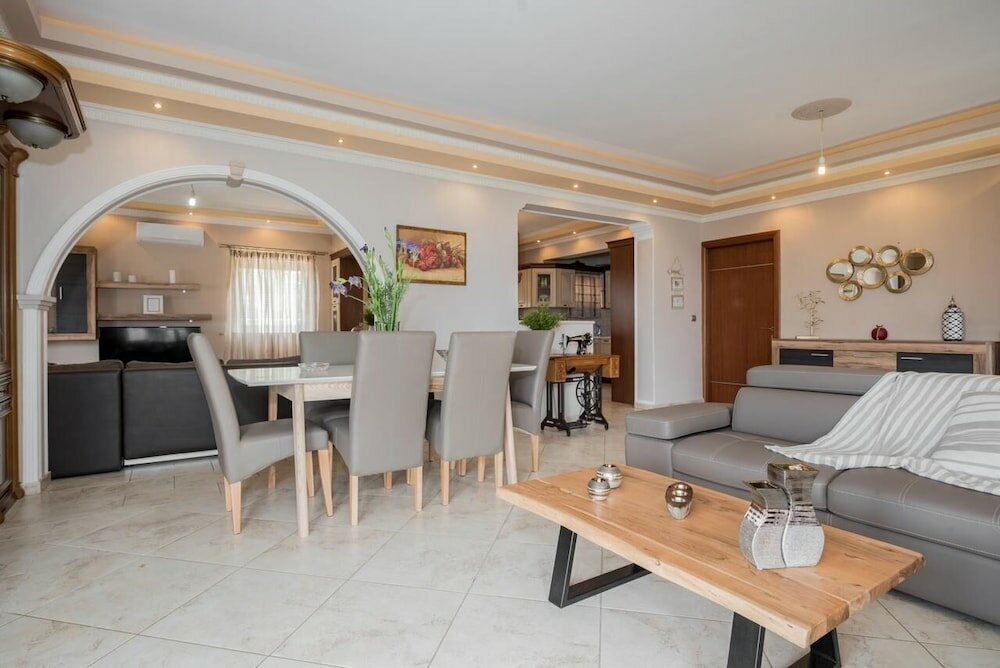 Фото Vicky's Apartment