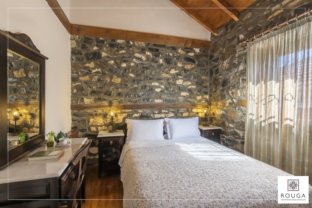 Фото Rouga Mountain Boutique Suites & SPA