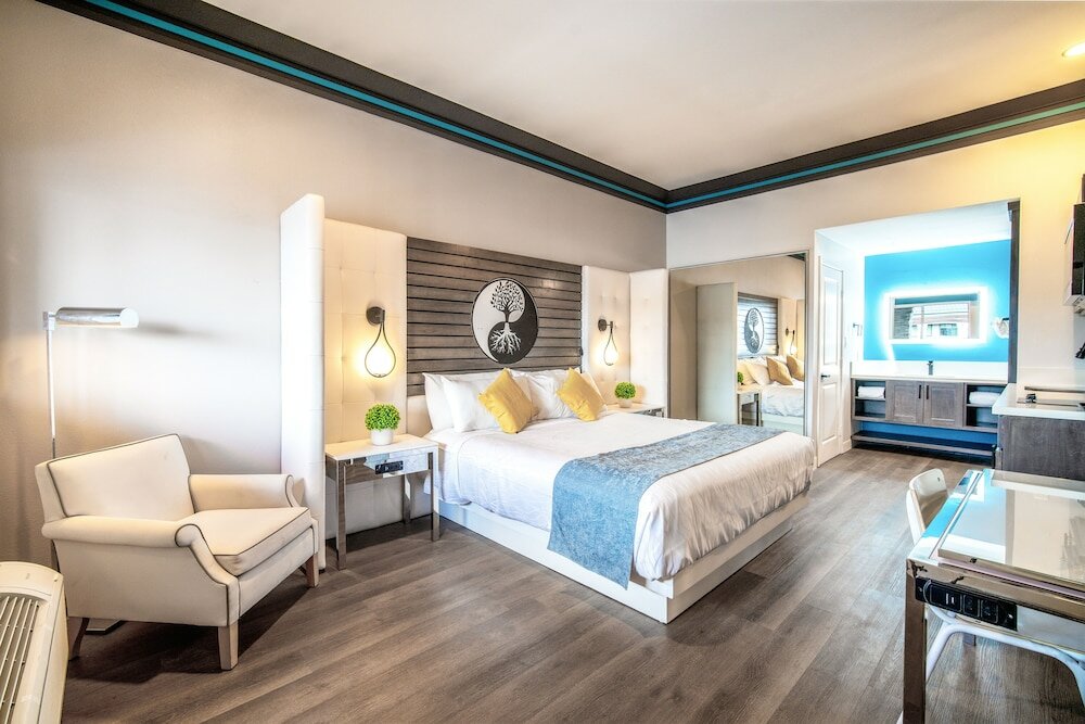 Фото Aspire Inn Studios & Spas