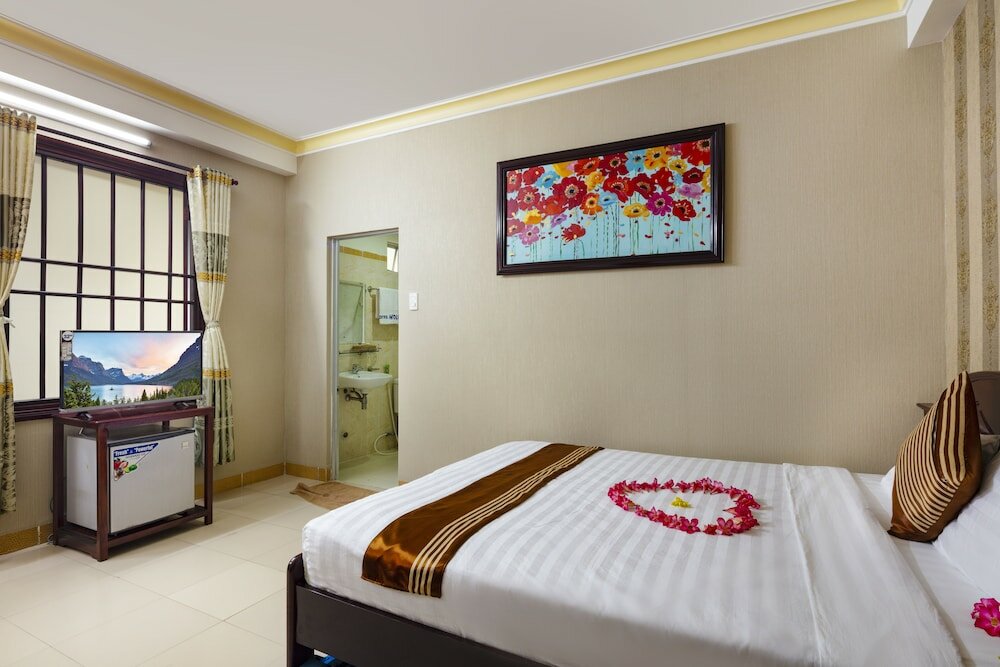 Фото Holiday Hotel