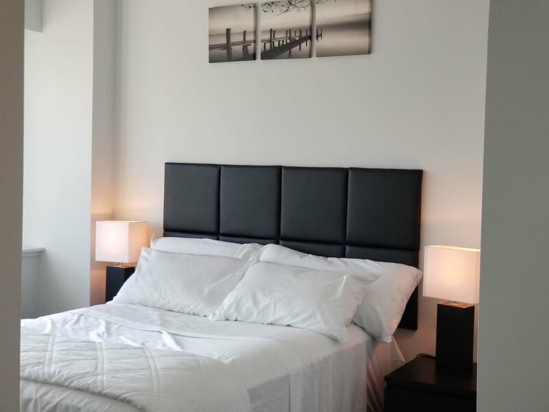 Гостиница Lotus Suites Woodbridge