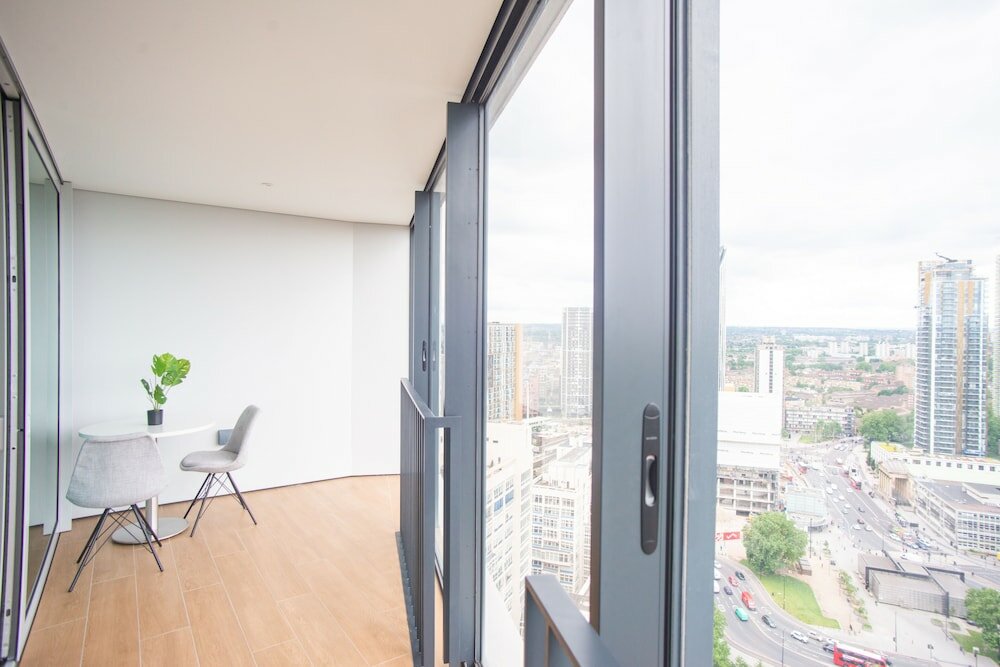 Фото Premium One bedroom South Bank
