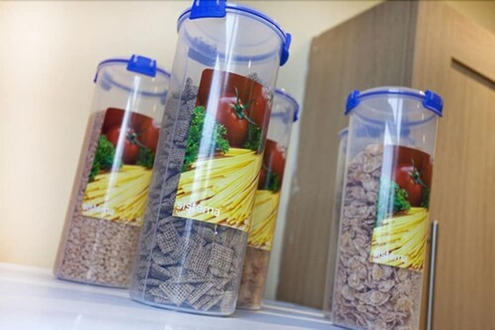 Фото Victoria Centre Apartments & Annexe