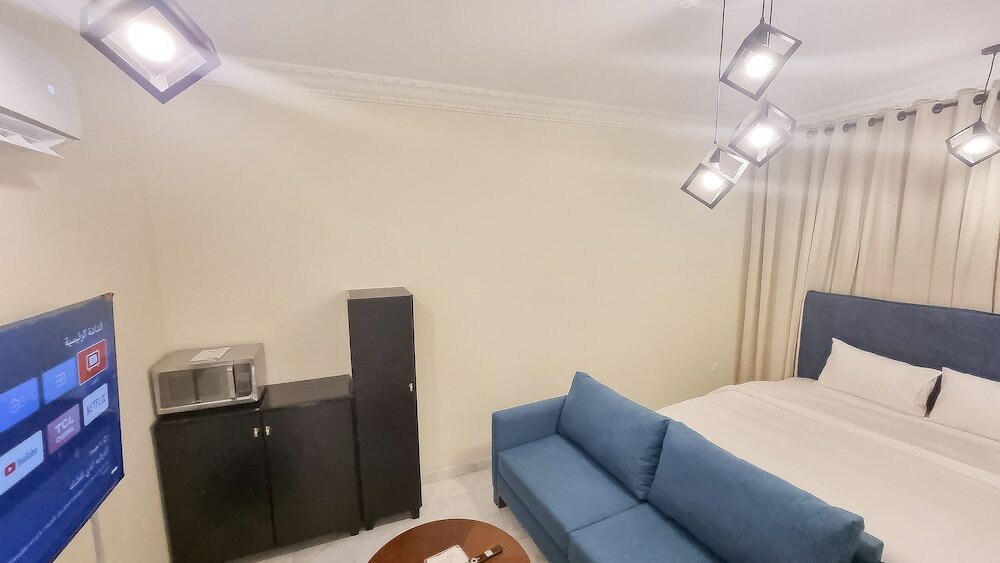 Фото Hometel Alfaysaliyah