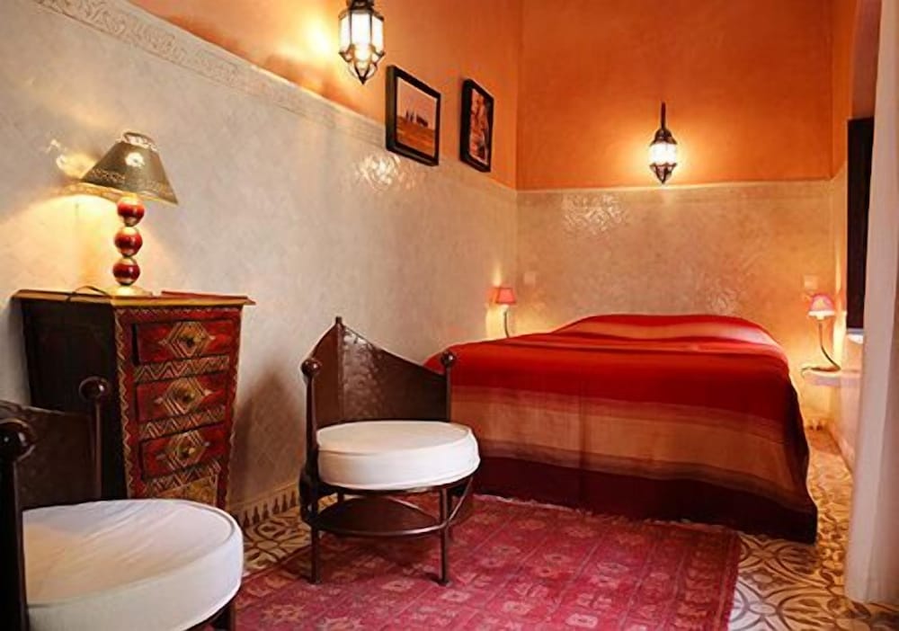 Фото Riad Assaada