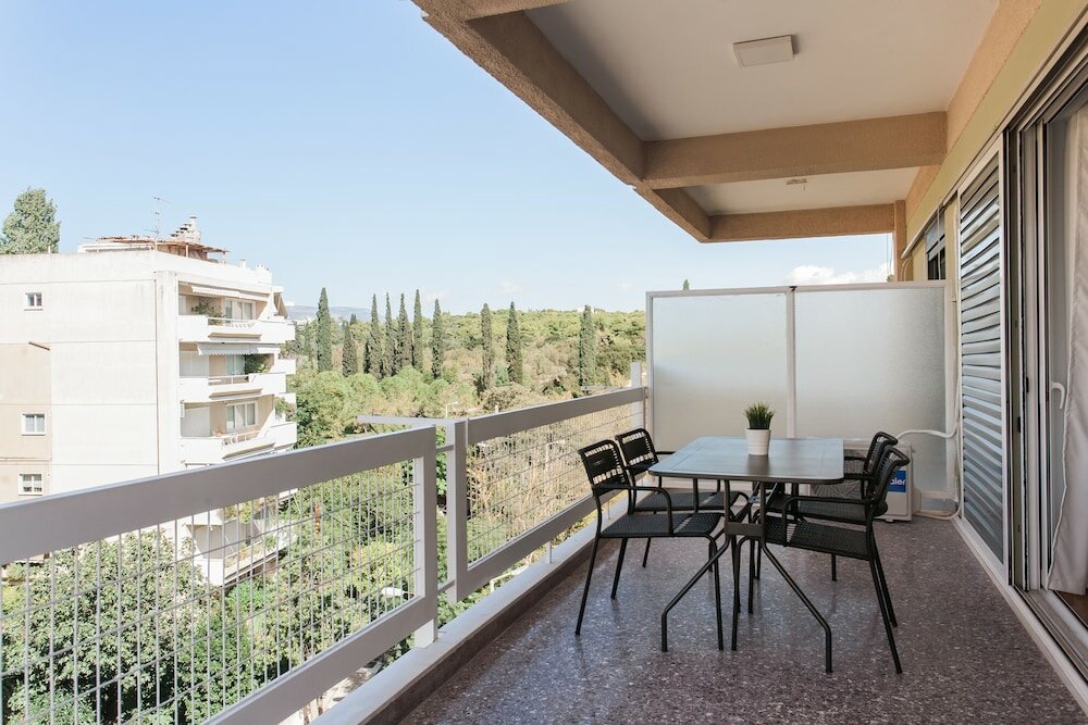 Фото Enjoyable 2br Apartment in Marousi