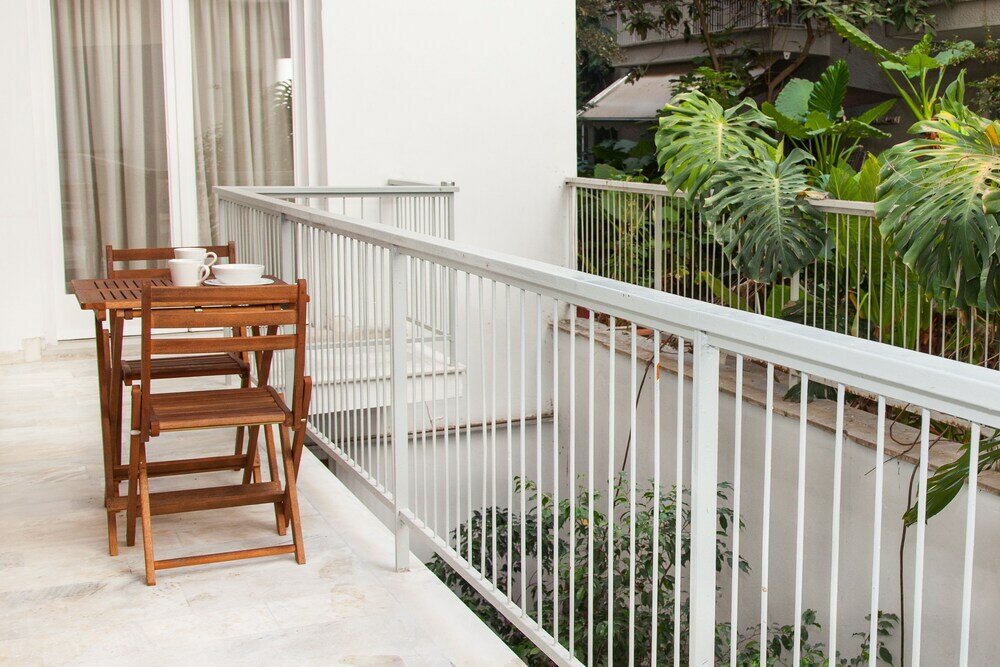 Фото Luxurious Apartment in Athens Downtown