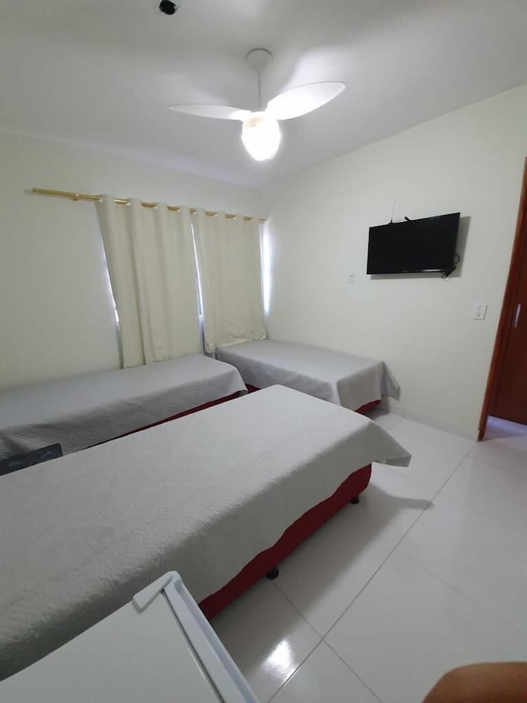 Фото Pousada Vila Universitaria