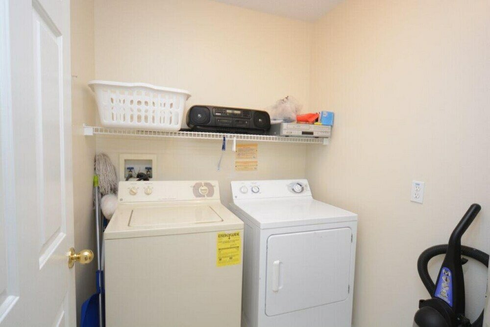 Фото 1029 3 Bedroom Pool Home, Eagle Pointe Kissimmee