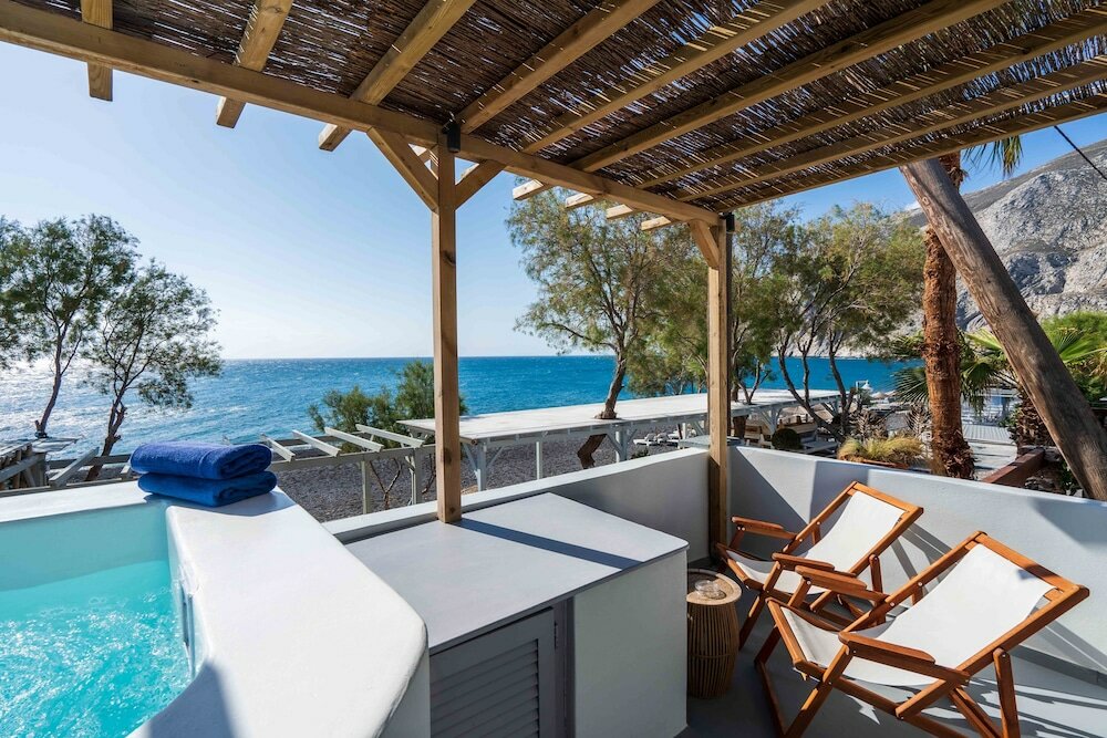 Фото Thousand Stars Suites & Rooms