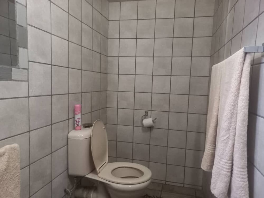 Фото Dithapi Cottages