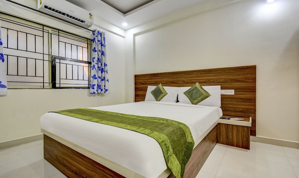 Фото Treebo Trip Hotel New Golden Key