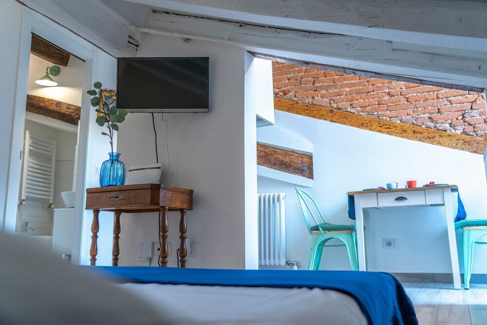 Фото The Best Rent - Cozy apartment in Milan downtown