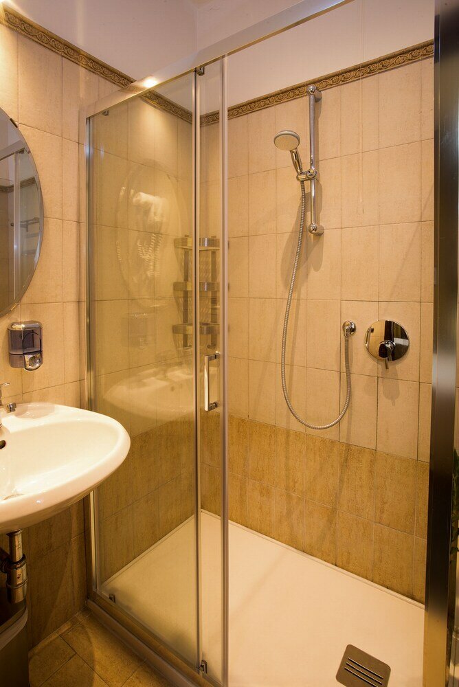 Фото Rometobe Rooms & Hospitality