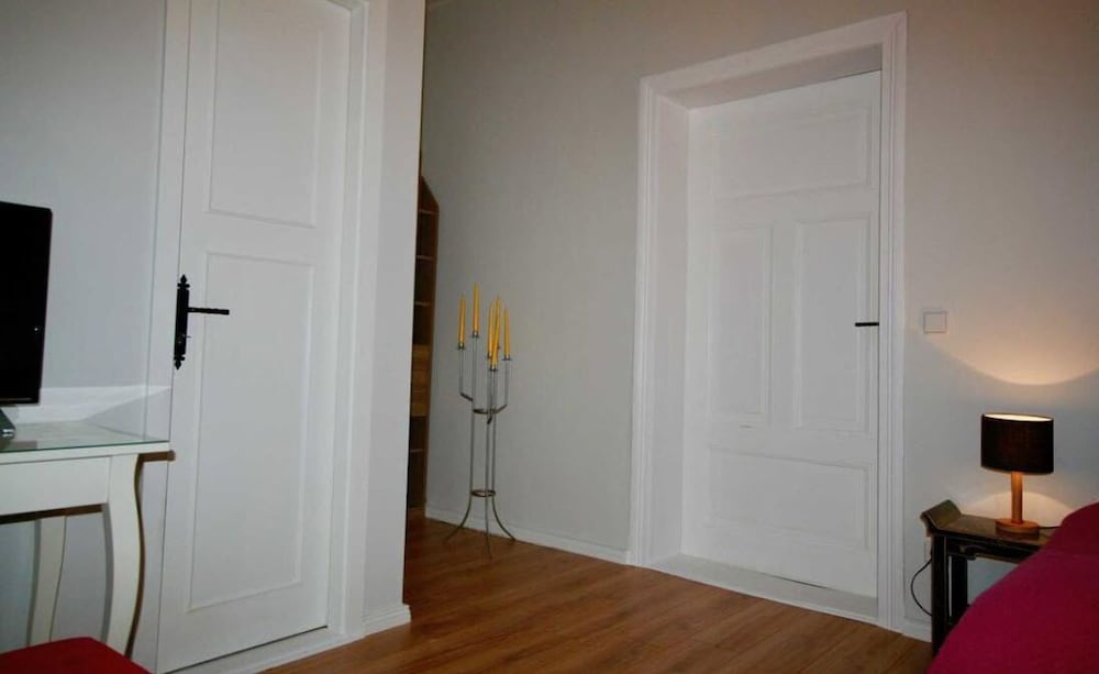 Фото Cour De Berlin