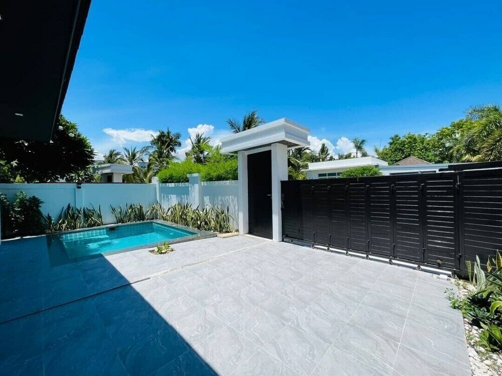 Фото Palm Oasis Pool Villa by Pattaya Holiday