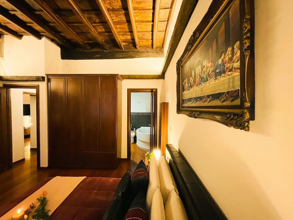 Фото Trevi Fountain Luxury Guesthouse