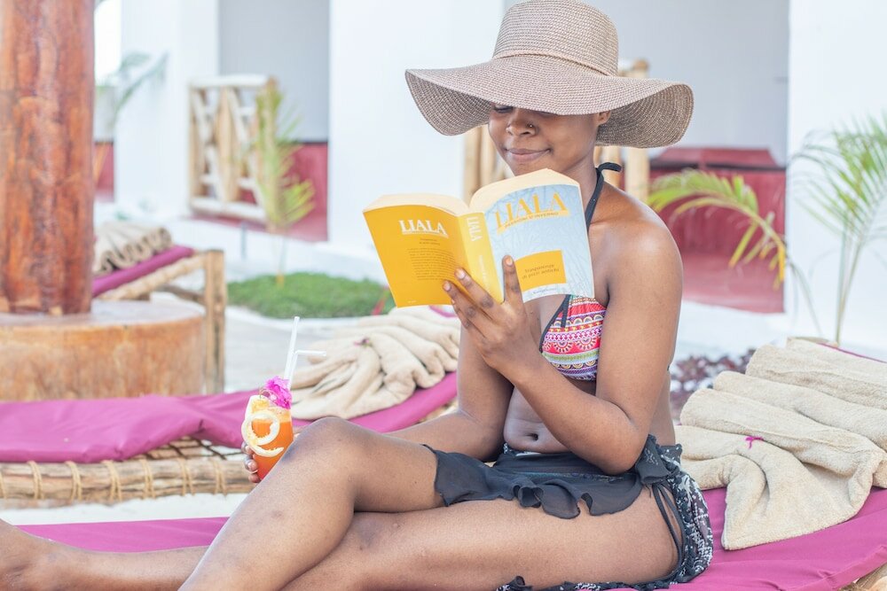 Фото Отель Ahg Sun Bay Mlilile Beach