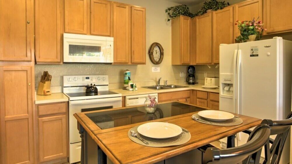 Фото Richard & Karen's Coral Cay Resort Townhome