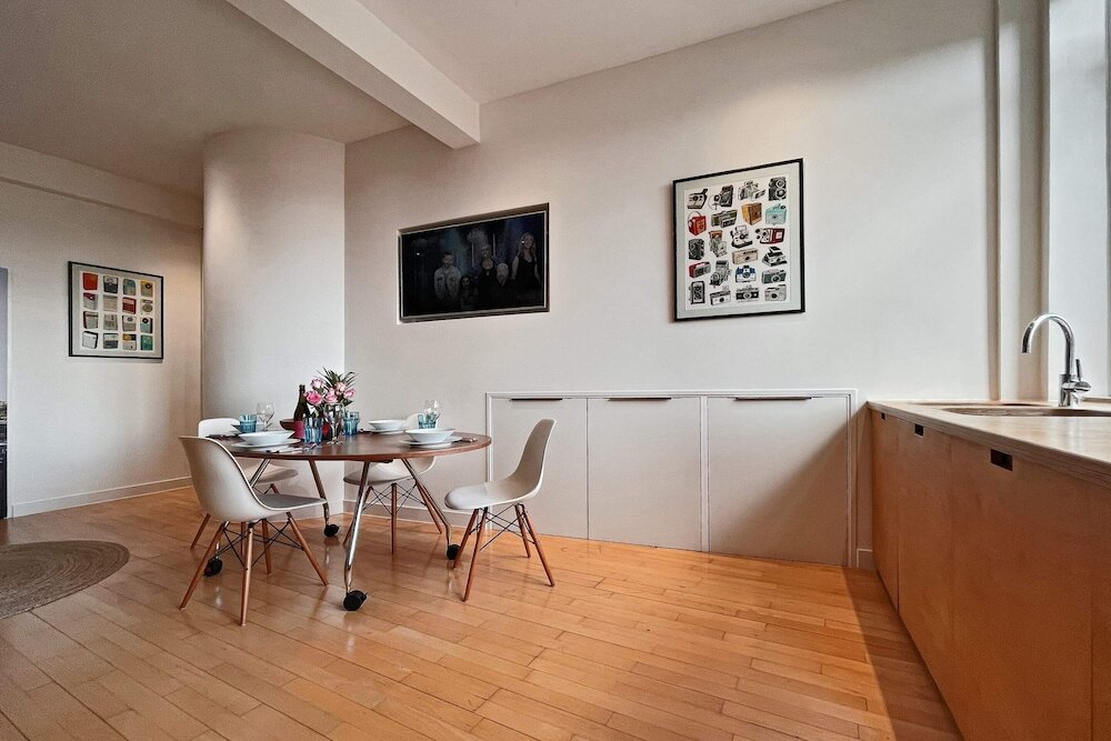 Фото Quirky and Modern Clerkenwell Apartment