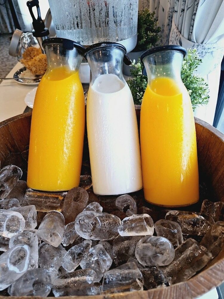 Фото Huern Kan Thong Hotel