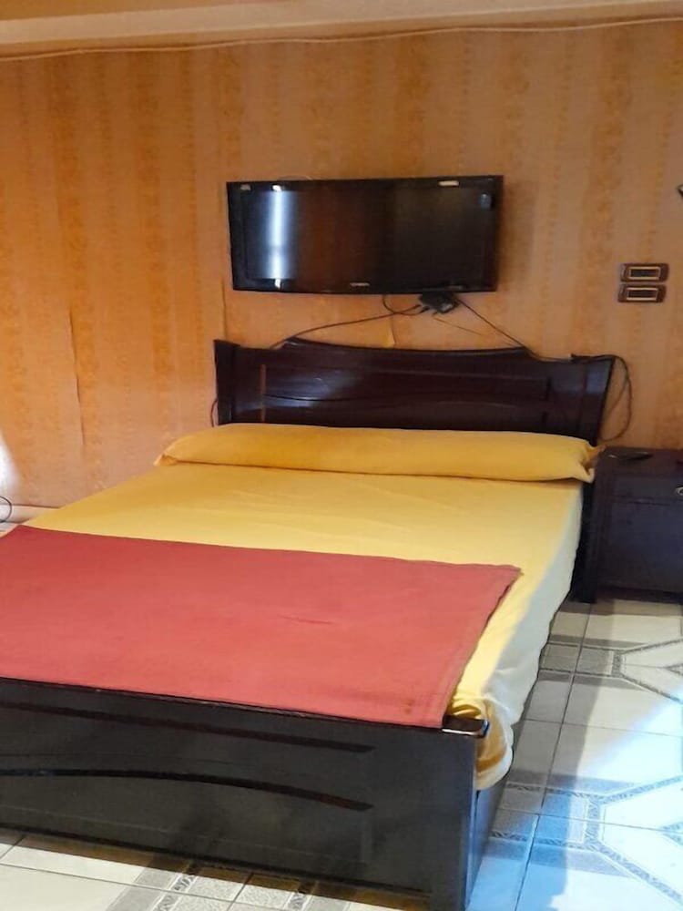 Фото Alkadi Hotel