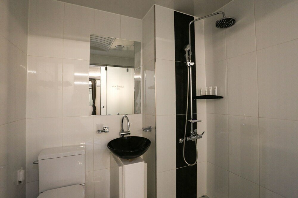 Фото Yeongdeungpo New Silla