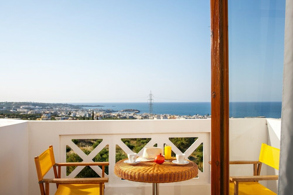 Фото Romantica Hotel Apartments