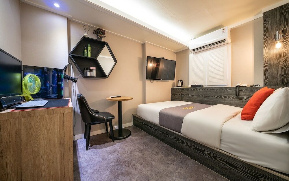 Фото Yeongdeungpo For U