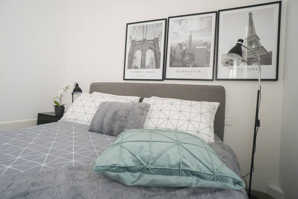 Фото Charming and Modern Three-bedroom Apartment in the Heart of the City of Asti