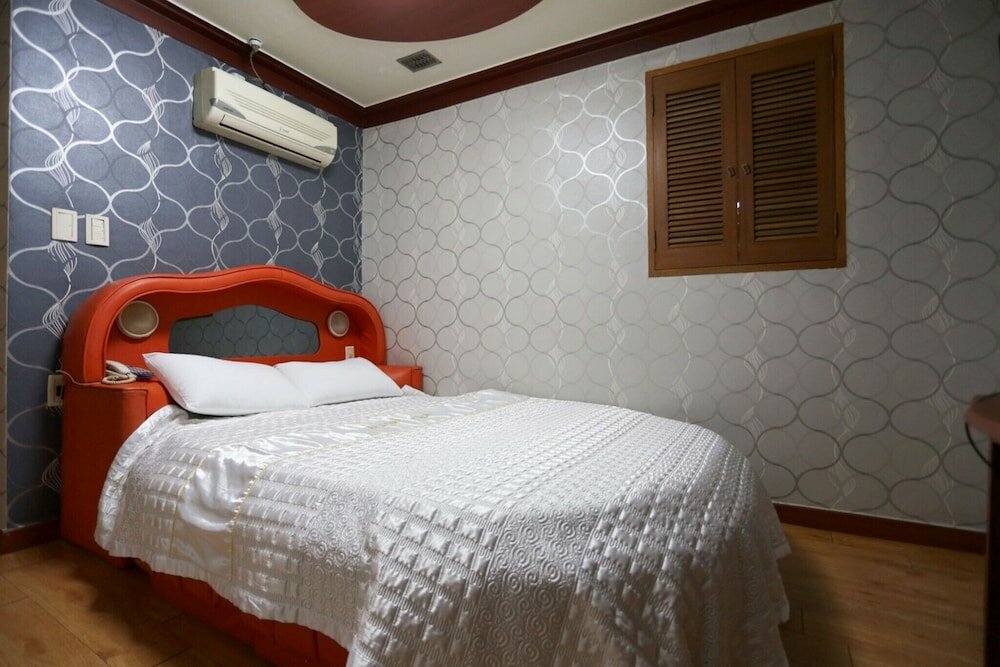 Фото Mia Hwanggeum