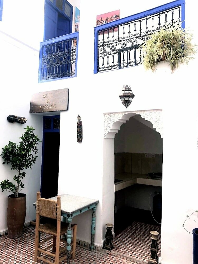 Фото Riad Dar Lfonoun