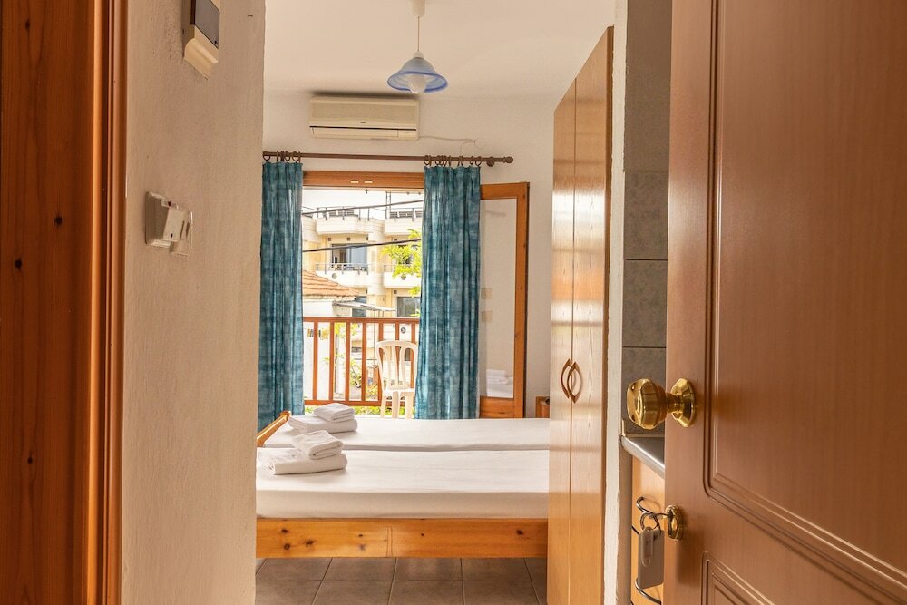 Фото Mina-Maria Apartments